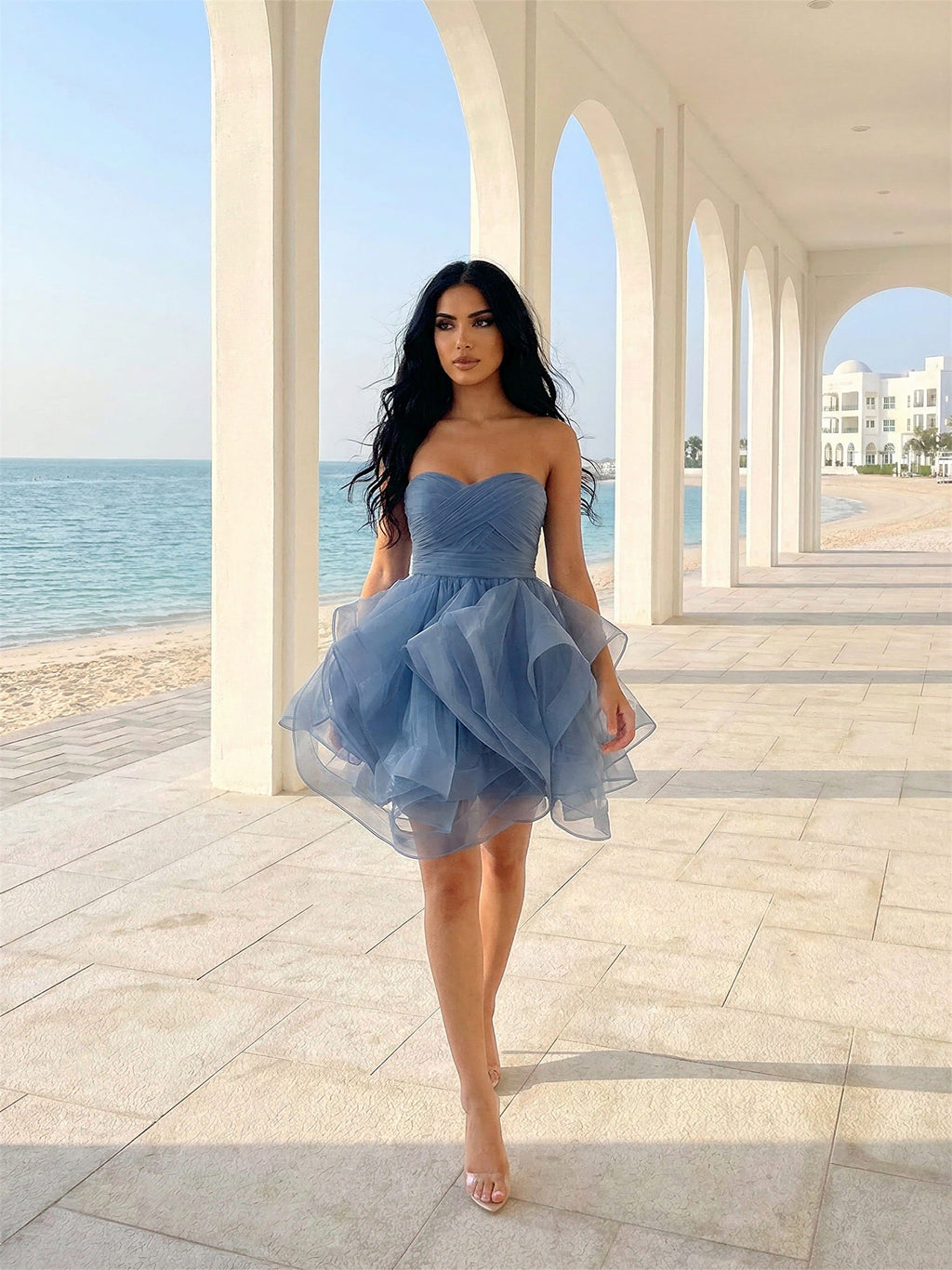 Abito Mini Elegante con Bustier e Gonna in Tulle – Look Couture da Cerimonia