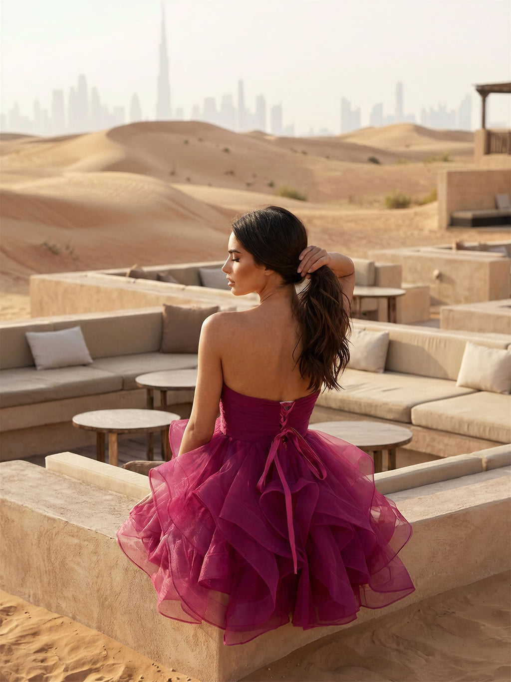 Abito Mini Elegante con Bustier e Gonna in Tulle – Look Couture da Cerimonia